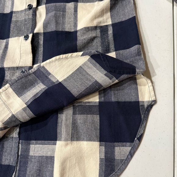 BCBGeneration Plaid Flannel Shirt Lace-up Back Button Front Navy Women’s Small - Picture 8 of 11